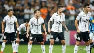 國米意甲第,擊敗萊切,姆希塔良,九游体育app下载,九游体育官网,九游体育官方网站,九游体育平台